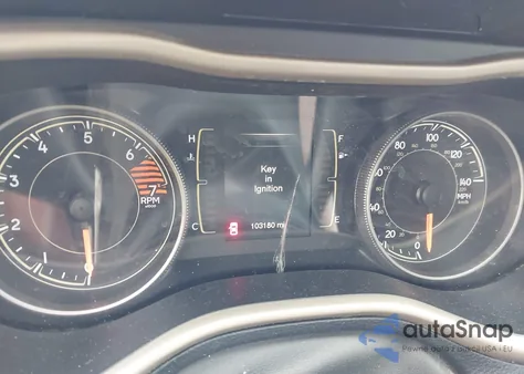 2017 Jeep Cherokee Latitude Fwd z USA, uszkodzony, nr VIN 1C4PJLCB0HW603484